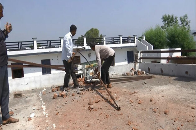 J-K: Intense shelling by Pak leaves behind trail of destrcution in Nowshera