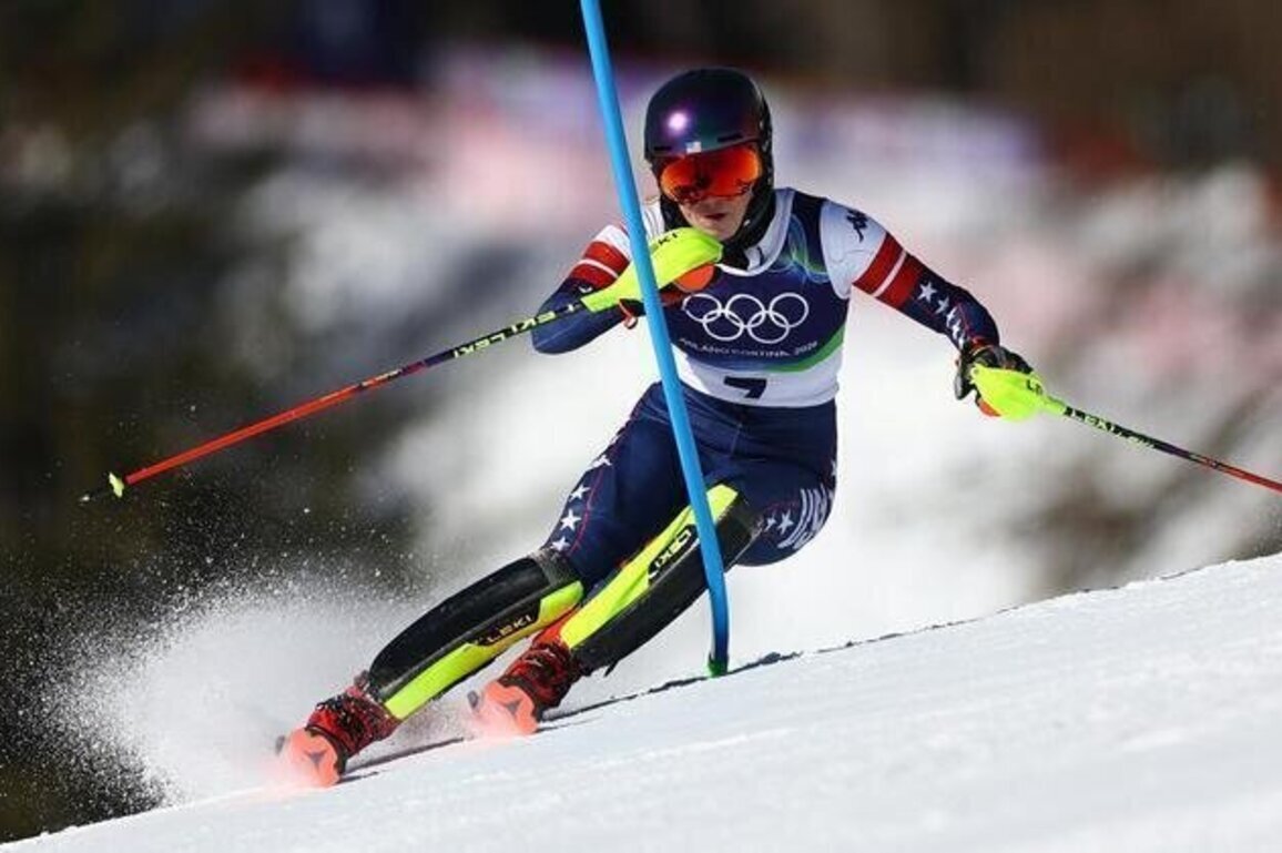 Mikaela Shiffrin ends medal drought with gold in women's slalom