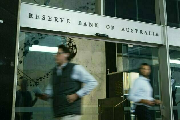 Why is the Reserve Bank independent from government, and why does it matter?