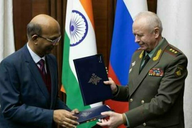 Russia and India sign defence pact