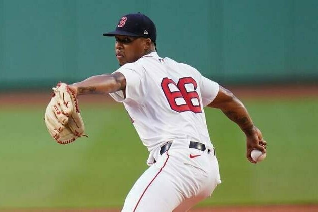 Red Sox look to enter break on 10-game win streak