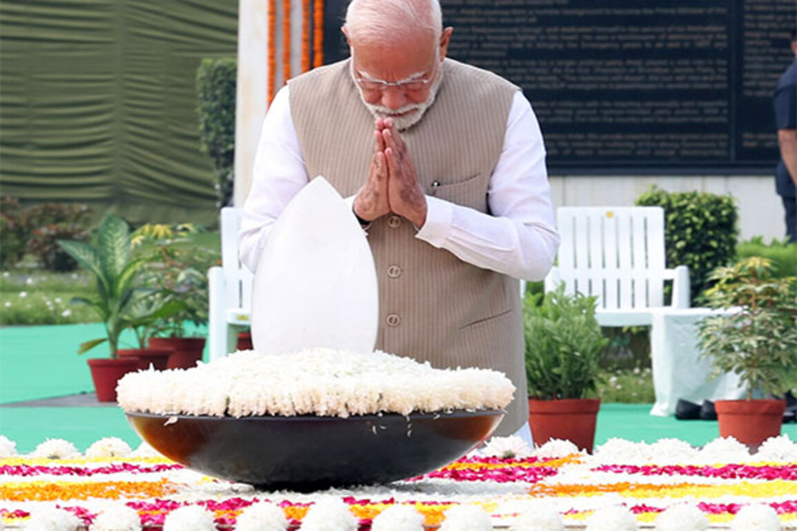 "His thoughts, ideals continue to guide India's journey towards progress": says PM Modi on Atal Bihari Vajpayee