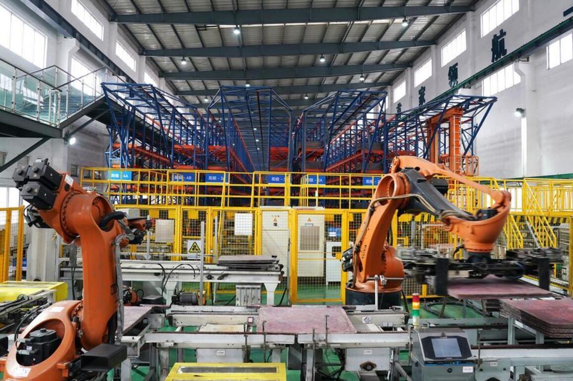 Update: China's PMI returns to expansionary territory in March as economy gathers momentum