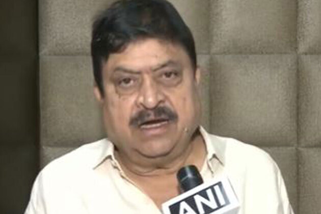 Telangana BJP chief says Congress "not following law of land" over Vande Mataram rendition