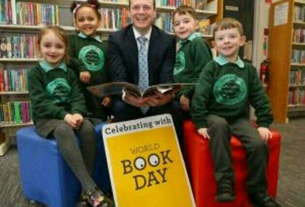 Minister celebrates World Book Day with local pupils