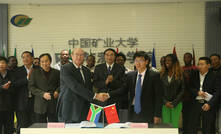 Wang and Cawood announce the Joint International Research Laboratory of China-Africa Mining Geospatial Informatics