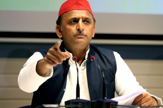 Akhilesh Yadav blames Yogi government after UP man's Sarus crane 'friend' goes 'missing'