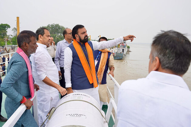 Bihar CM directs officials to expedite flood relief, ensure 24-hour community kitchens