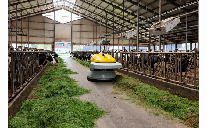 The prototype Juno Max has been designed for larger herds and autonomous working