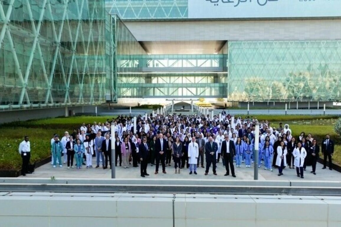 Cleveland Clinic Abu Dhabi honours 600+ caregivers for decade of dedication