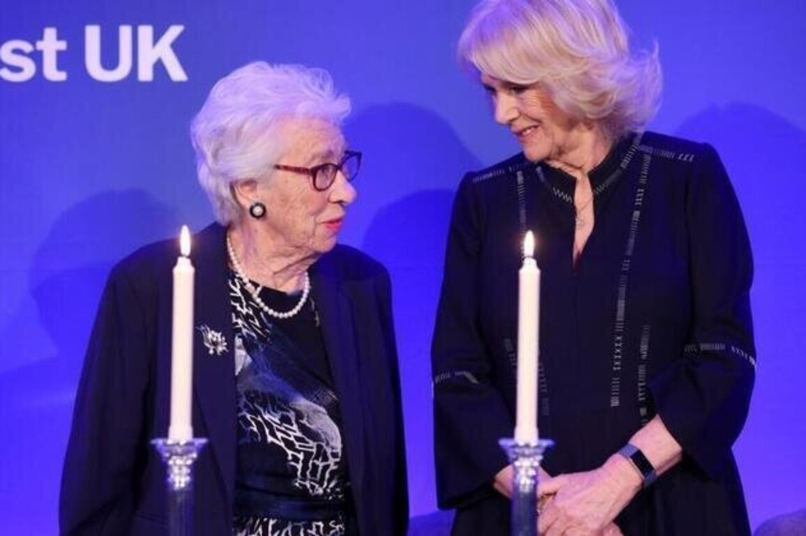 Auschwitz survivor Eva Schloss, stepsister of Anne Frank, dies at 96