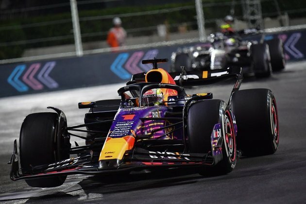 Max Verstappen takes 18th win of season in Las Vegas