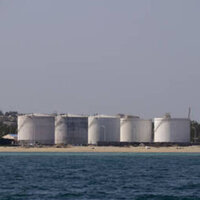 Trump eyes seizure of key Iranian oil island - Axios