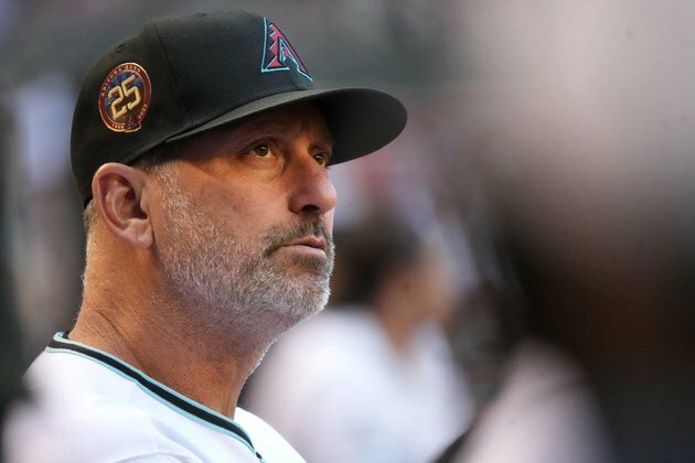 Reports: Diamondbacks' Torey Lovullo to receive 1-year extension
