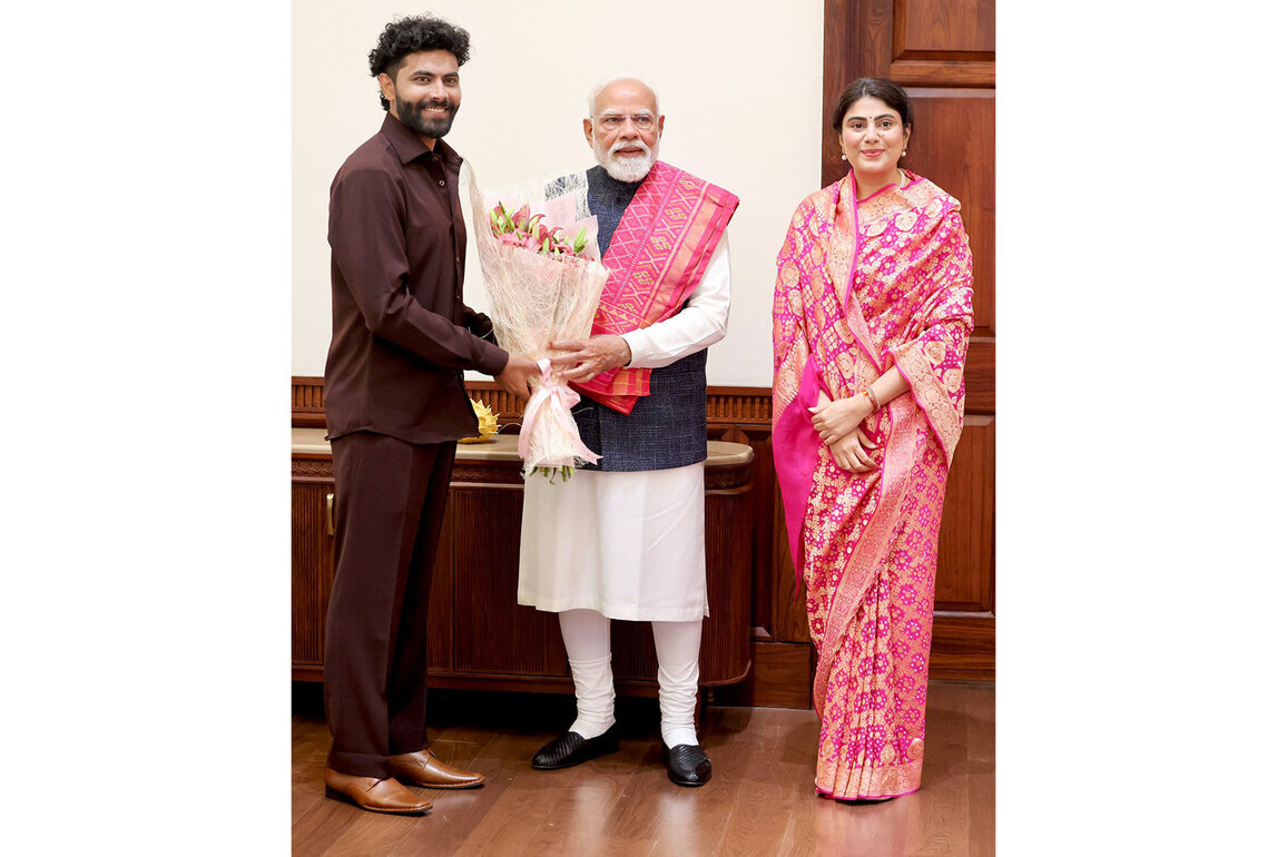 Ravindra Jadeja meets PM Modi, praises his leadership