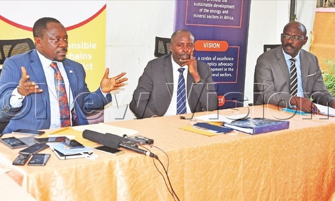 Miners back govt on cleaning up sector Miners back govt on cleaning up sector