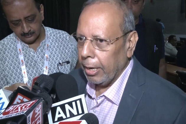 India needs 7-8% growth for Viksit Bharat, private investment and export push crucial: EAC-PM Chairman