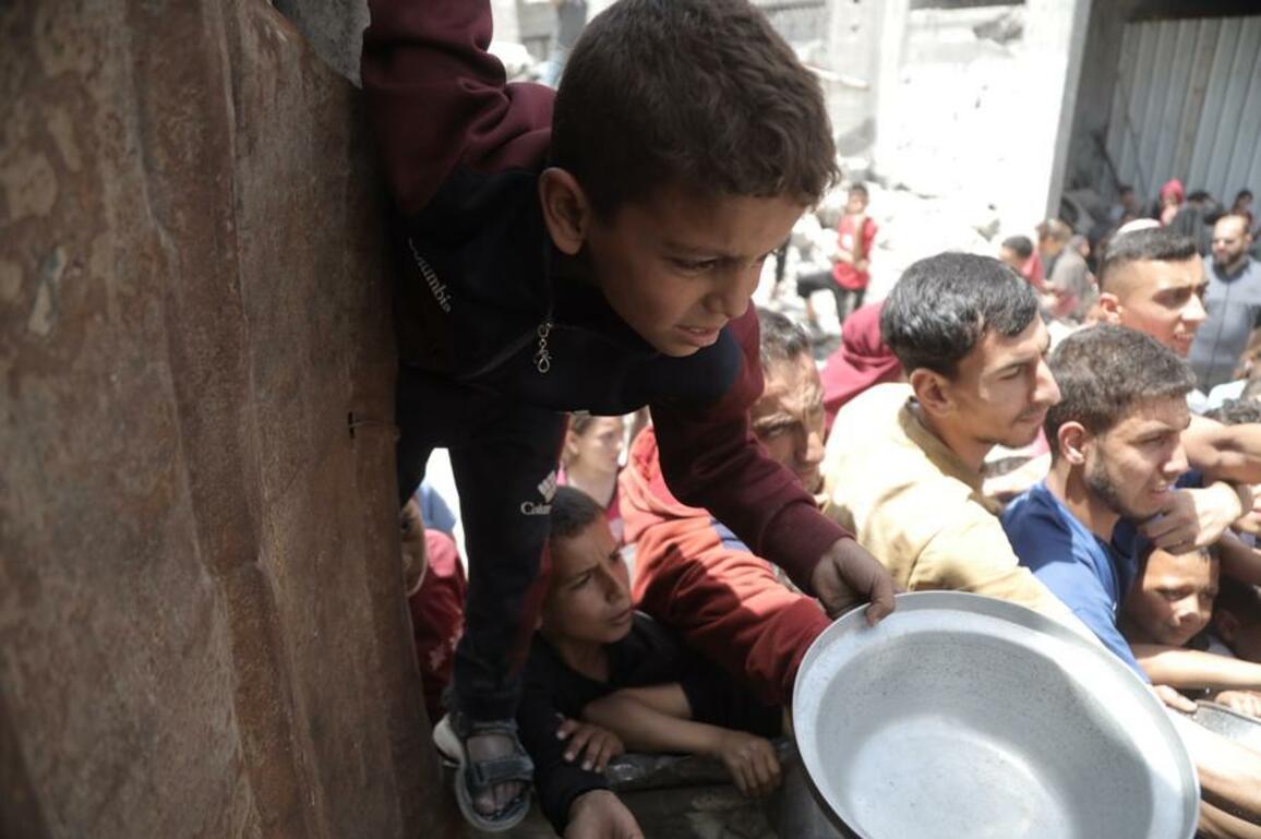 Britain suspends trade negotiations with Israel over Gaza aid blockade