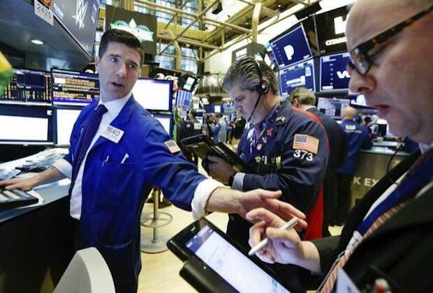 U.S. stocks rebound, Nasdaq adds 392 points, Dow Jones 137