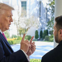 Trump Denies Pressuring Zelensky to Cede Donbas Amid Tense Talks