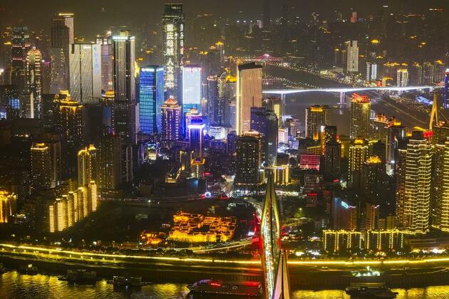 Column: China's vigorous development drives world's growth