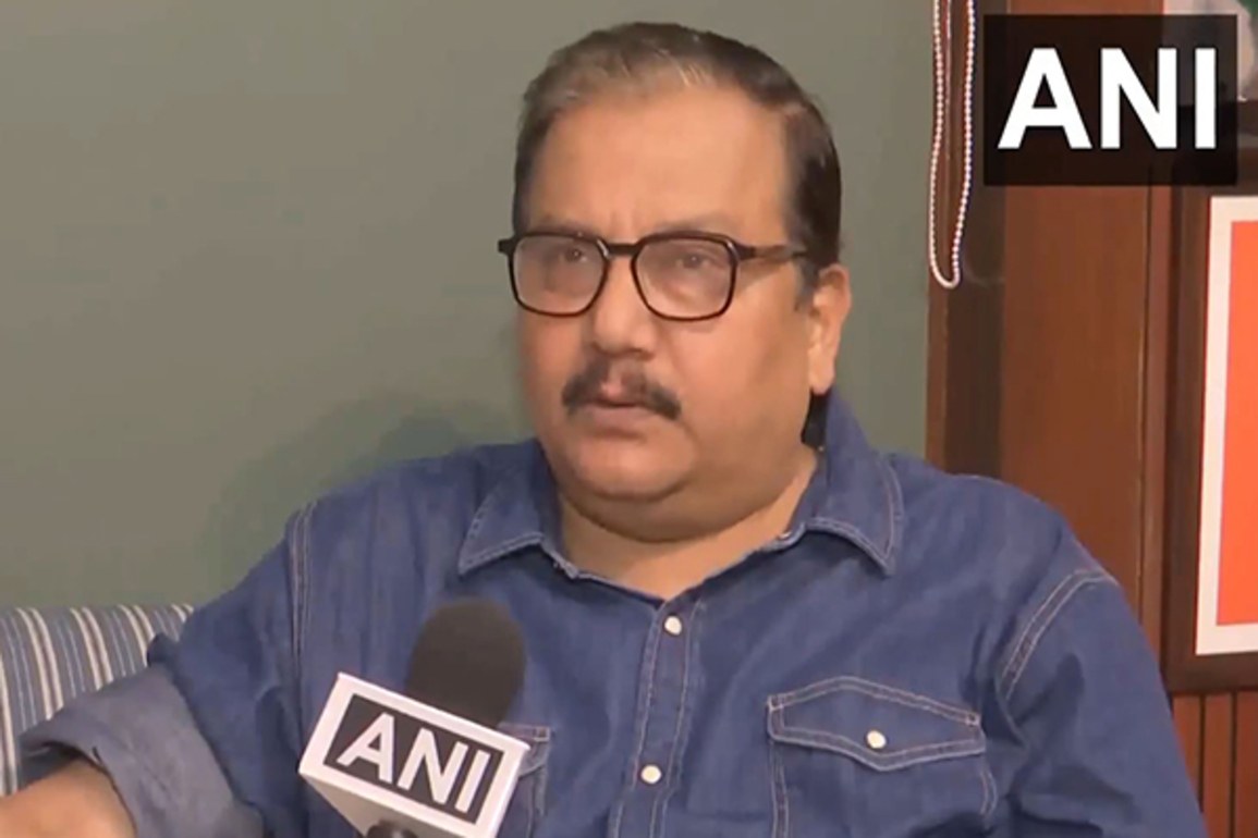 "Trump is eager to become Sarpanch of world," Manoj Kumar Jha slams US President
