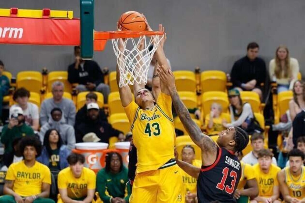 Tounde Yessoufou scores 26 as Baylor crushes Utah