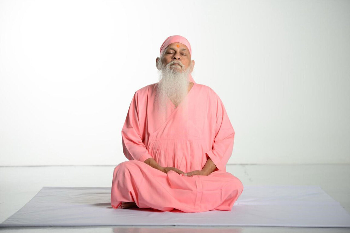 'Himalayan Samarpan Dhyanyog' founder Pujya Shree Shivkrupanand Swamiji appointed to 'World Meditation Expert Committee'