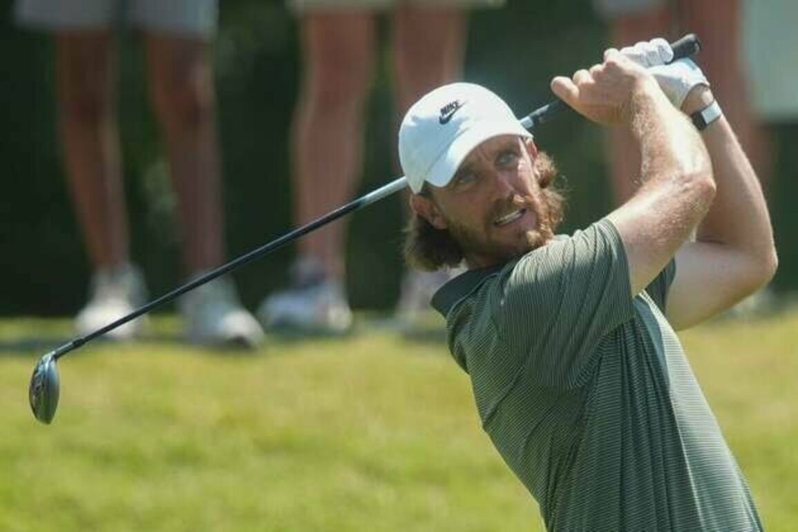 Tommy Fleetwood withstands early struggles to take lead into final day at St. Jude