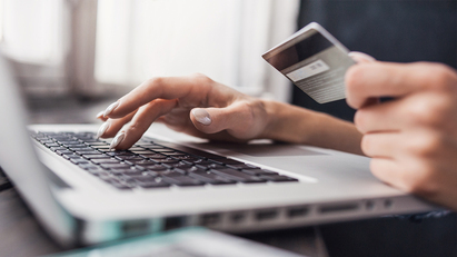 How small e-commerce businesses can improve their offer