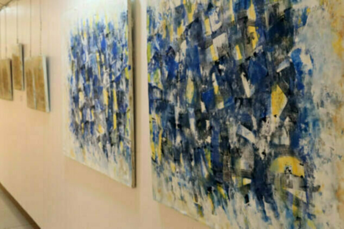 Peoples Gallery in Damascus hosts an exhibition entitled Sunlight