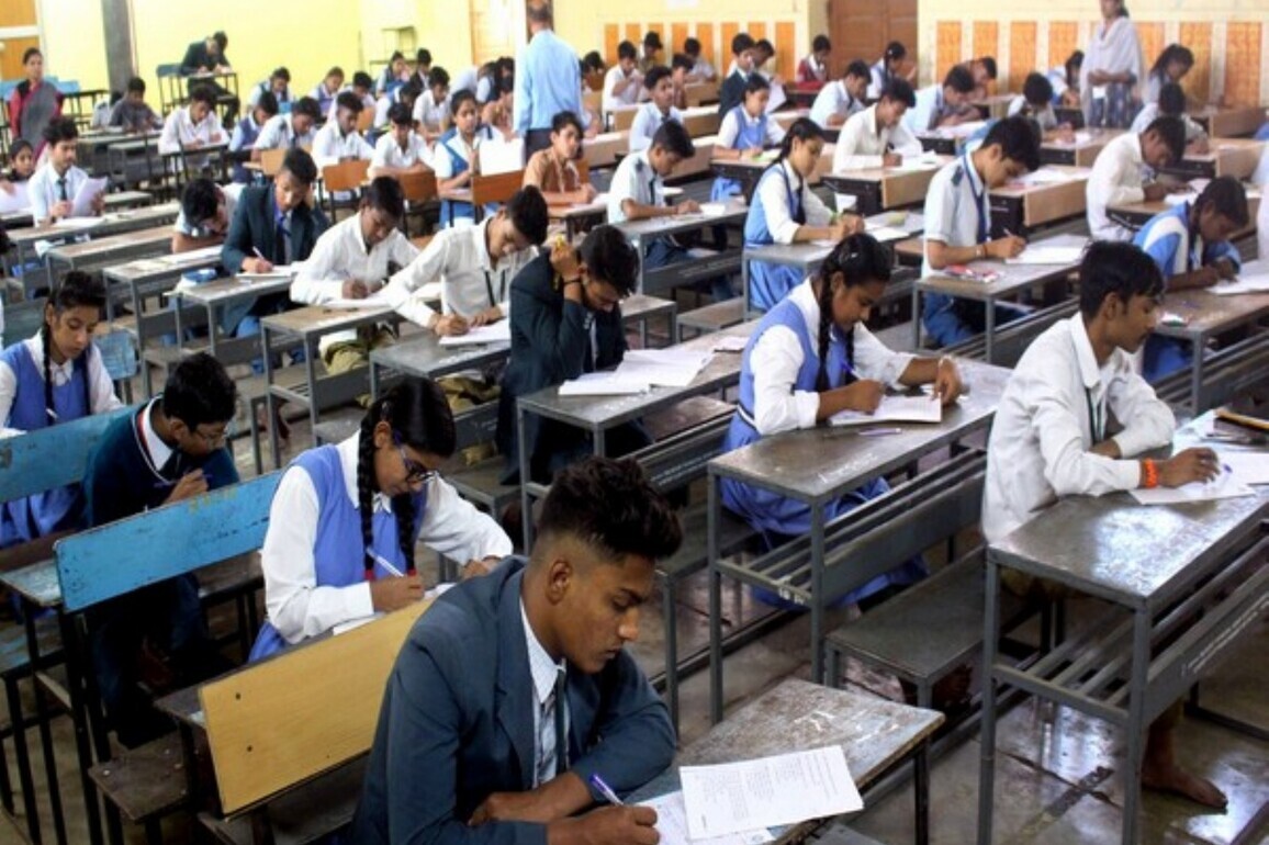 Education Ministry to oversee CBSE Class 12 evaluation amid growing OSM system row: Sources