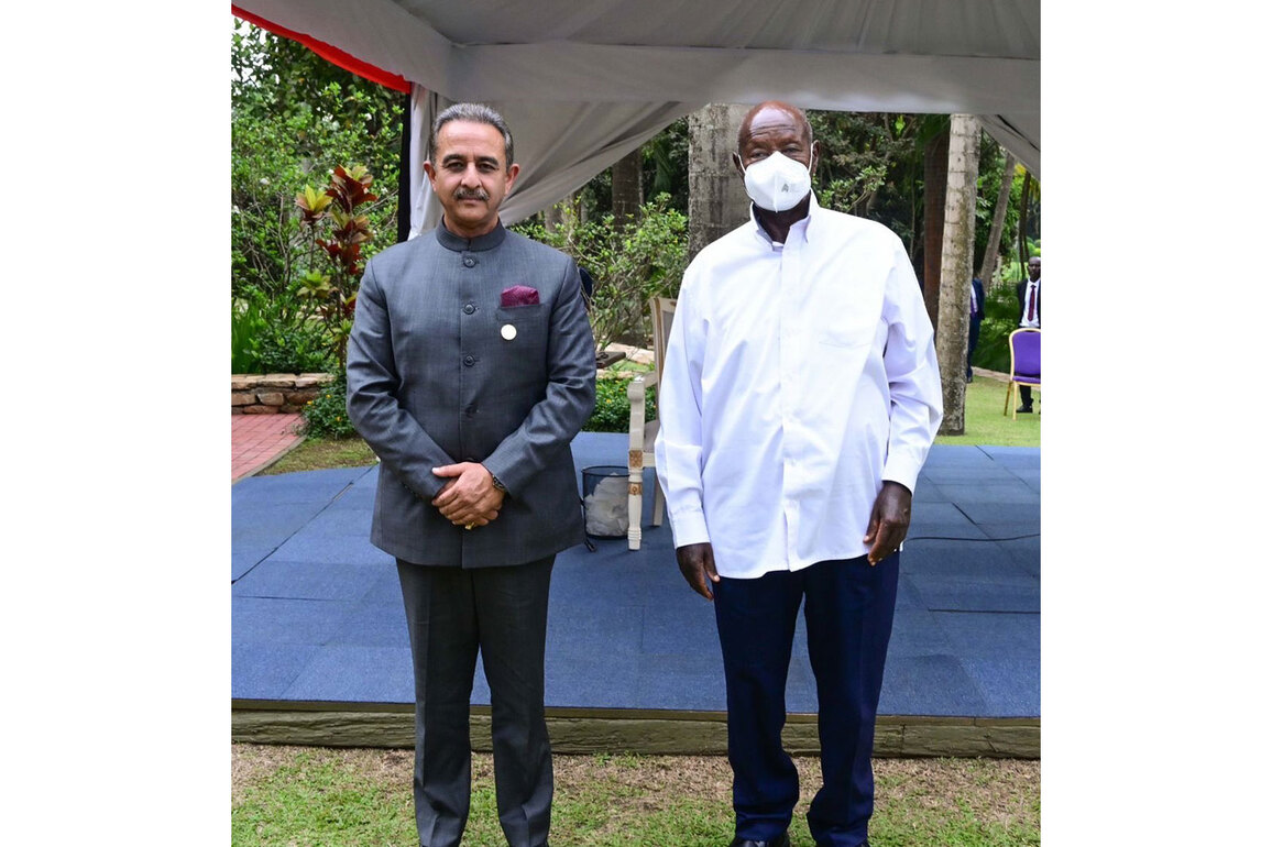 Mos MEA Kirti Vardhan Singh meets Uganda President Museveni, conveys PM Modi's greetings
