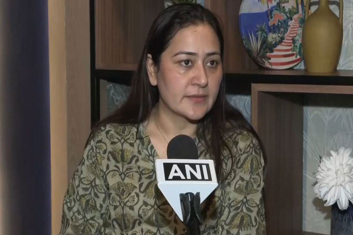 LJK's Jose Charles Martin will con Puducherry via lotteries, says Congress leader Dolly Sharma