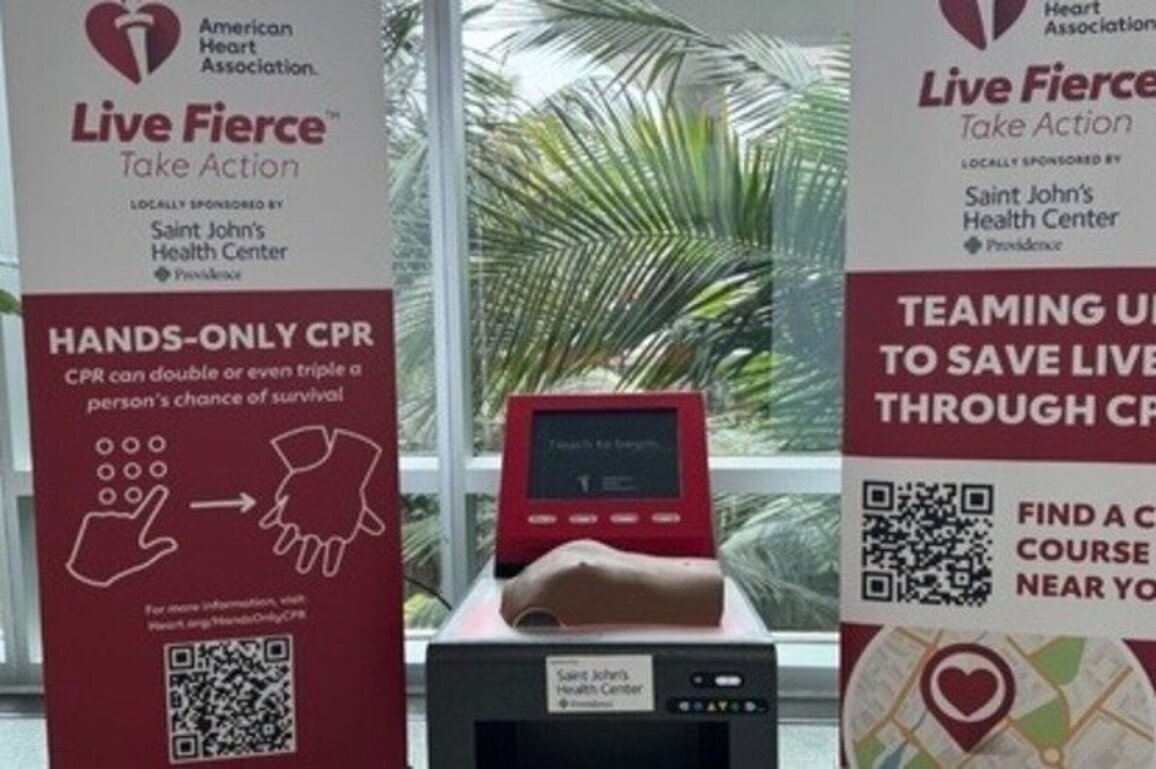 Kiosk gives 5-minute CPR lessons at Discovery Cube in Santa Ana