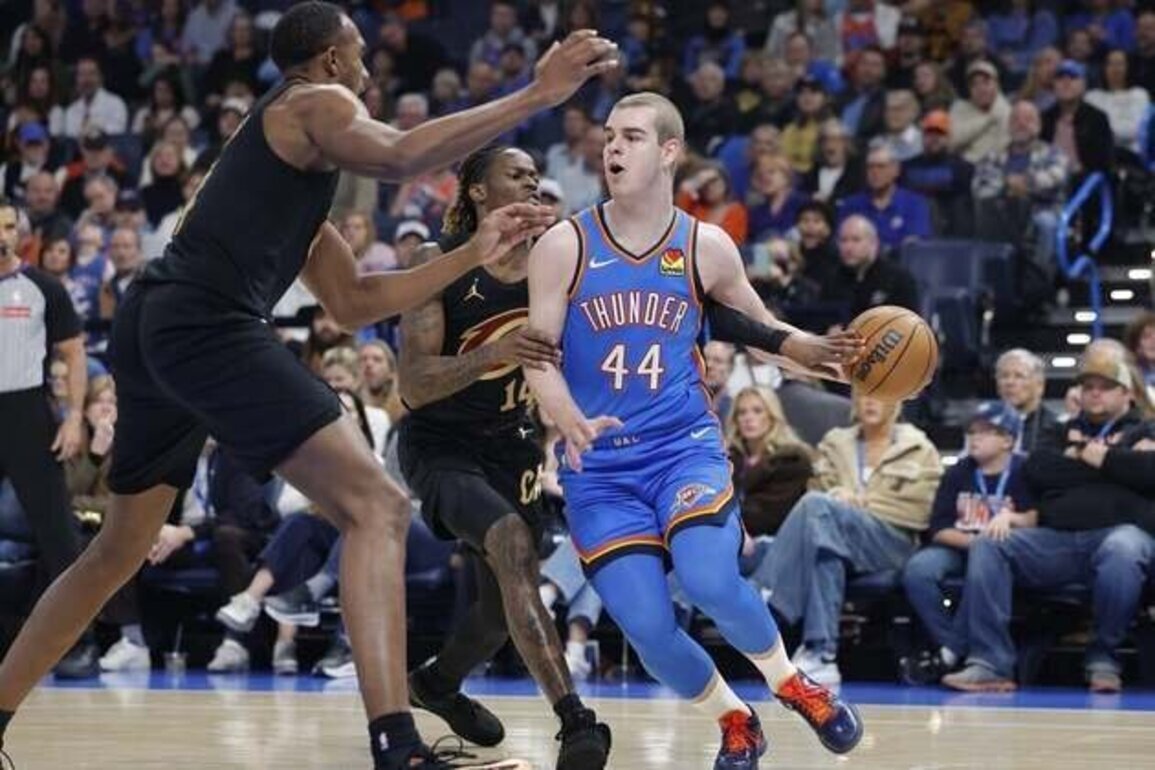Strong start helps depleted Thunder snap Cavaliers' 7-game win streak