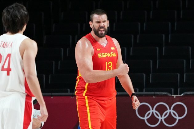 Grizzlies officially waive C Marc Gasol