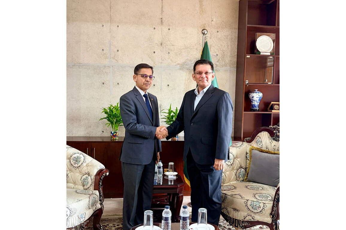 'India wants people centric cooperation with Bangladesh': Outgoing Indian HC to B'desh FM