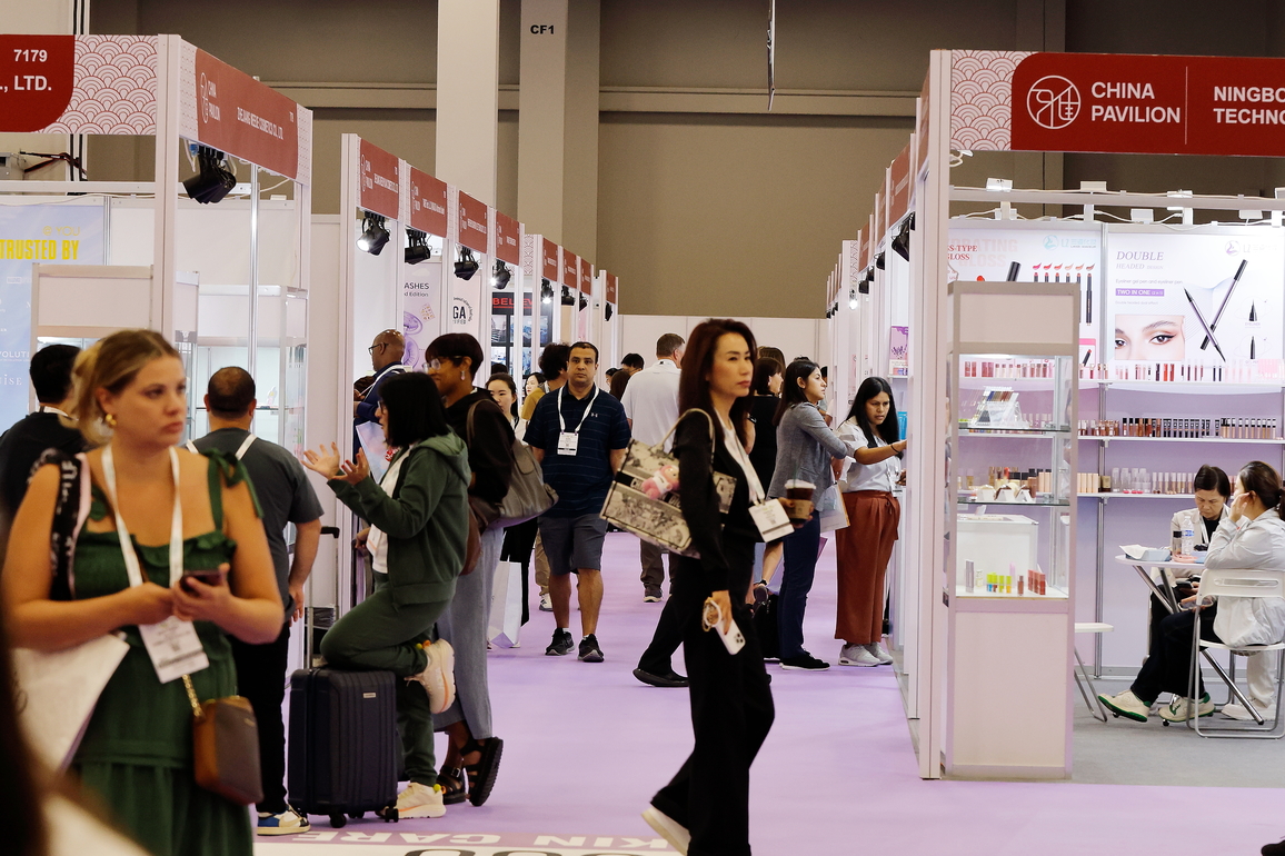 U.S.-LAS VEGAS-BEAUTY TRADE SHOW