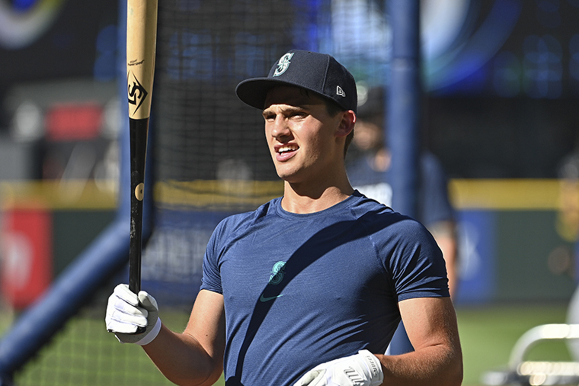 Cole Young to make debut, start at 2B for Seattle Mariners
