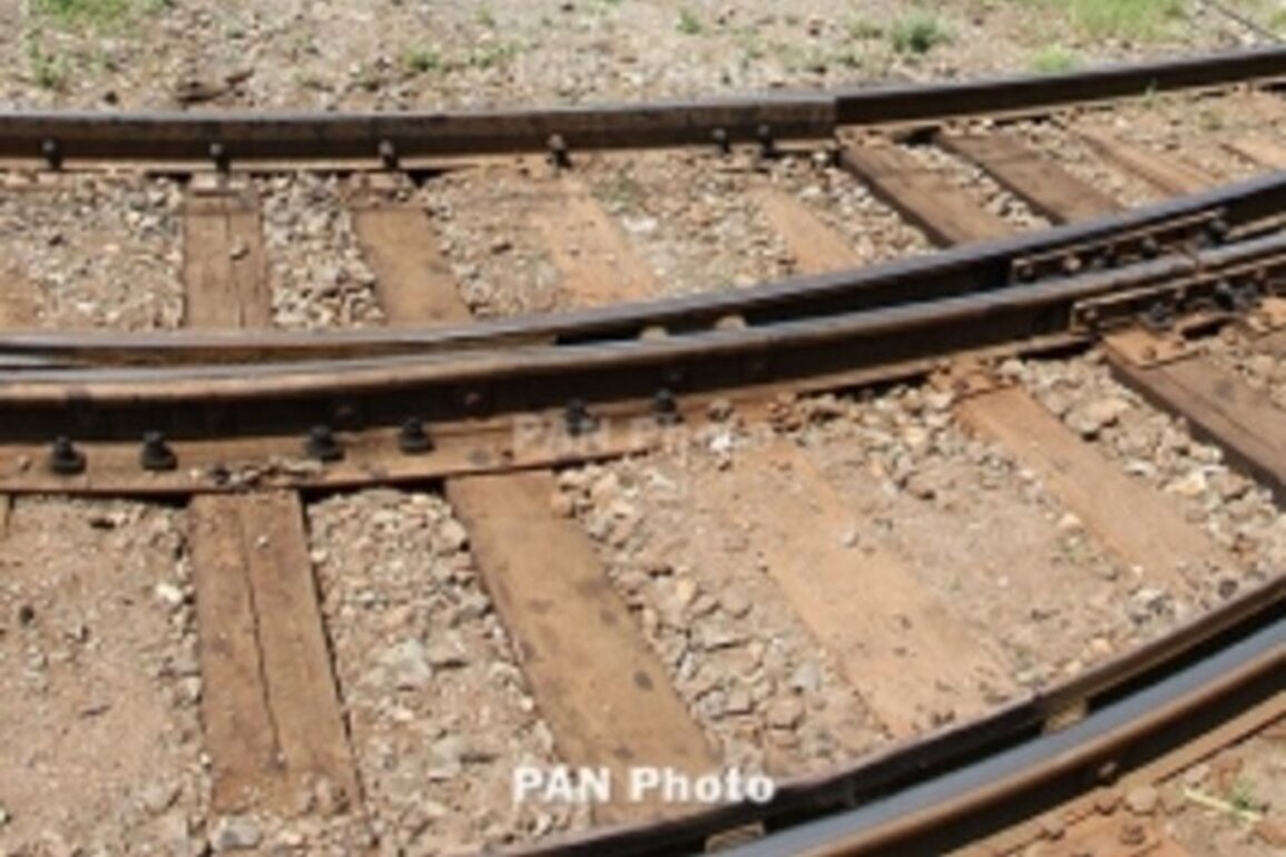 Armenia considers taking rail lines from Russian concession