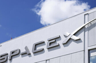 SpaceX eyes $75 billion IPO, valuing company at $1.77 trillion