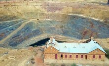  The mine office sits on the edge of the pit at Great Fingall