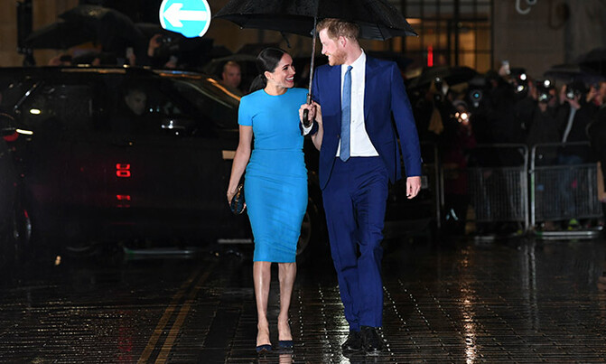 Harry and Meghan formally quit royal life Harry and Meghan formally quit royal life
