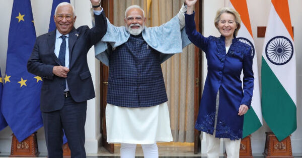 US trade partners look beyond, explore trade deals with each other