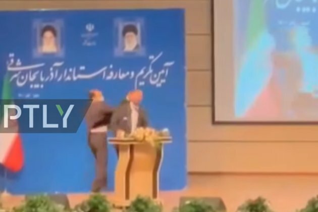 Man SLAPS provincial governor during inauguration in Iran
