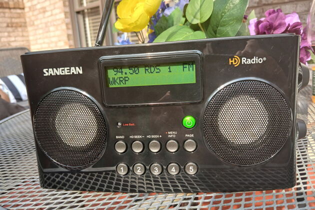 Gen Zs Love Of Radio, Touted By iHeart