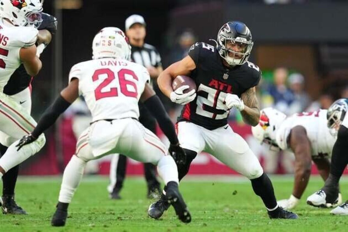 Reports: Cardinals lure RB Tyler Allgeier on $12.25M deal