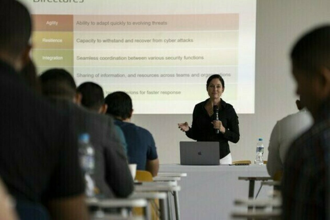 Missouri Guard Hosts Cyber Exchange with Panamanian Partners
