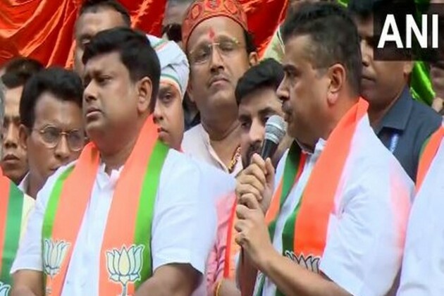 BJP stages protest in Kolkata over Murshidabad violence, SSC recruitment scam